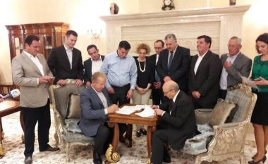 LDK dhe AKR arrijnë marrëveshje për koalicion parazgjedhor (Foto/Video)