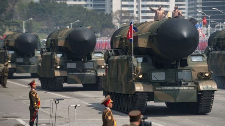 Koreja e Veriut kryen testin e ri të raketave balistike
