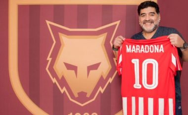 Maradona merr drejtimin e klubit Al-Fujairah nga EBA