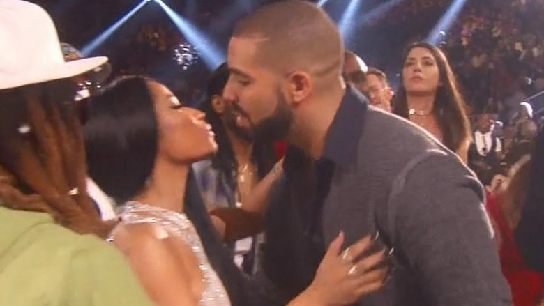 Drake e quan Nicki Minajn “dashurinë e jetës së tij”, pas triumfit në Billboard Awards 2017 (Foto)