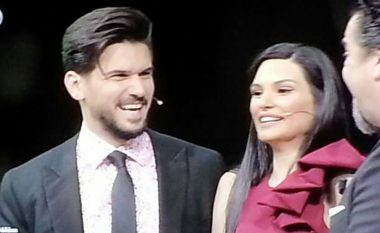 “Çënari” dhe Almeda Abazi, ‘ndezin’ atmosferën duke kënduar shqip në emisionin turk (Video)