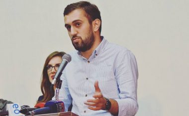 Hysenaj: Gazetarët në Kosovë përballen me shumë vështirësi