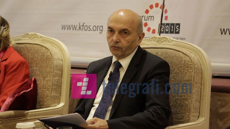 Analistët: Mustafa po sfidon praktikat e krerëve të partive politike