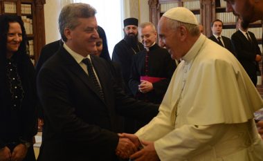 Ivanovi falënderon Papa Françeskon për interesimin e tij ndaj Maqedonisë