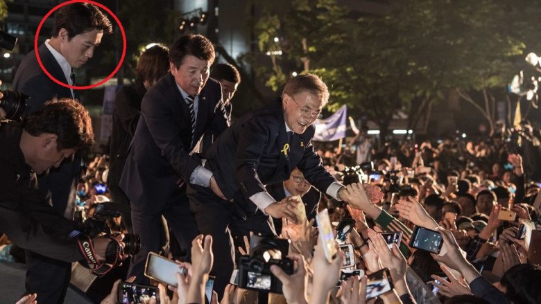 Koreja e Jugut ka një president të ri, por gjithë vëmendjen e ka marrë truproja i tij (Foto)