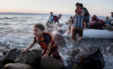 Rojet bregdetare italiane shpëtojnë 10 mijë refugjatë brenda katër ditësh