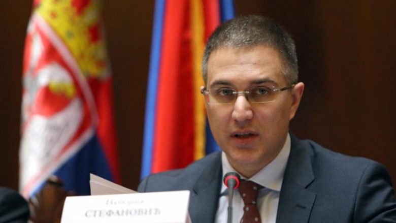 Ministri serb i Policisë: Shqiptarët s’mund të hyjnë as një milimetër në territorin e Serbisë