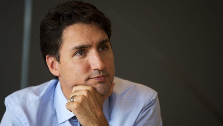 Justin Trudeau tregon arsyet se përse është duke rritur djem feministë