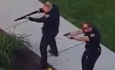 Pamje nga ballkoni: Momenti kur policia vret burrin që hapi zjarr ndaj pjesëmarrësve në një festë në San Diego (Video,+18)