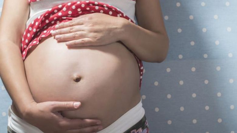 Femrat të cilat asnjëherë nuk kanë bërë seks po lindin fëmijë, përmes IVF-së