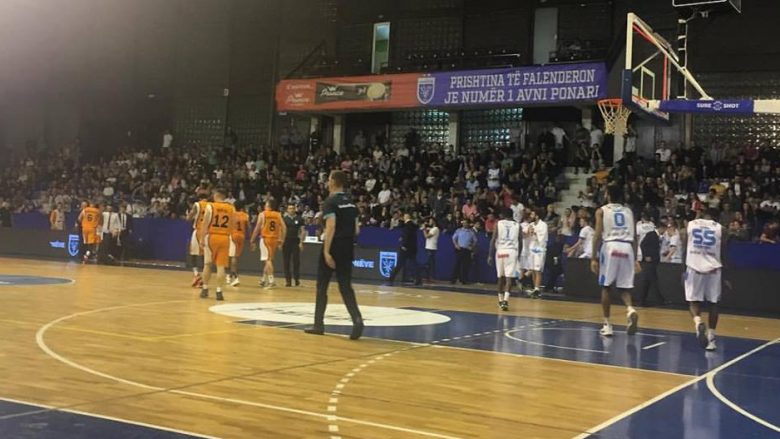 Bashkimi befason Sigal Prishtinën në kryeqytet, fiton ndeshjen e parë