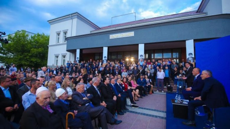 Haradinaj: Preshevarëve duhet dhënë shtetësinë e Kosovës