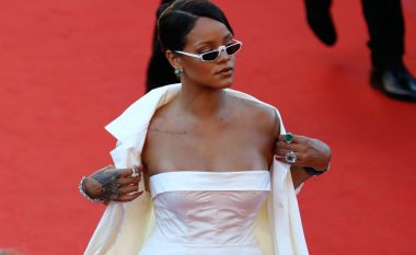 Rihanna nuk pranon të këndojë festivalin e filmit të Kanës