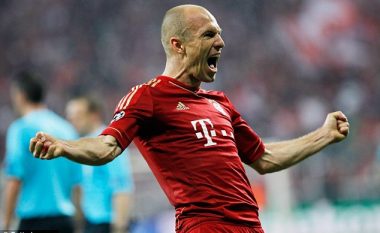 Robben kalon në epërsi Bayernin (Video)