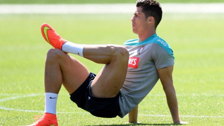 Ronaldo për katër orë e gjysmë pune, paguhet 1.1 mln euro