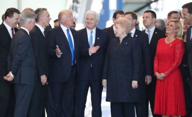 Trump shtyn kryeministrin e Malit të Zi, që të dalë ai në plan të parë (Video)