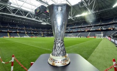 Ajax-United, triumfi që dërgon në Ligën e Kampionëve