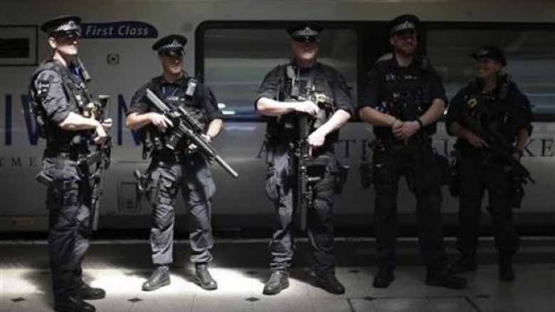 Britani: Arrihet përparim i madh në hetimet për sulmin në Mançester