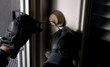 Vjedhje e rëndë në Podujevë, arrestohet një person
