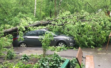 Stuhia bën “kërdi” në Moskë, 12 të vdekur dhe mbi 120 të lënduar (Foto/Video)