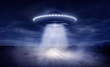 UFO-të filmohen në Rusi, kjo nuk është hera e parë që e vizitojnë këtë zonë (Video)