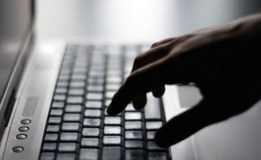 Hakerët rusë zhvillojnë armën kibernetike që kërcënon SHBA-të