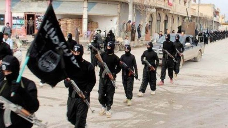 Koalicioni anti-ISIS përpilon një databazë të origjinës së xhihadistëve