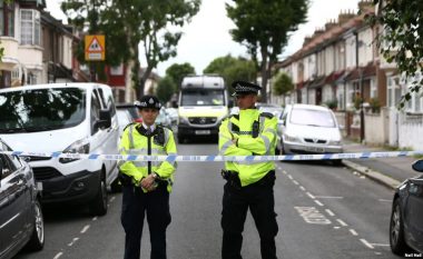 Policia britanike i publikoi emrat e dy sulmuesve në Londër