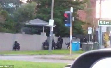Dy të vdekur në Melbourne, një anonim telefonon stacionin televiziv: “Kjo është për ISIS” (Video)