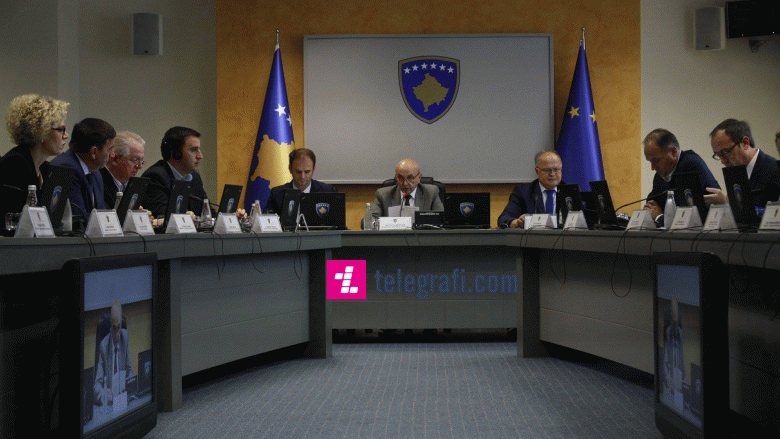 Qeveria ndanë 200 mijë euro për Aeroportin e Gjakovës