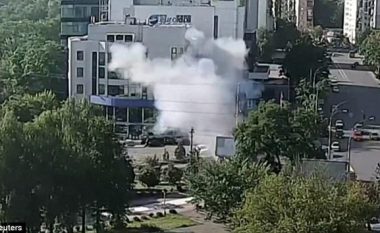 Momenti kur koloneli i inteligjencës ushtarake ukrainase vritet me autobombë në Kiev (Foto/Video)