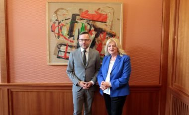 Tahiri takon ministrin gjerman për Evropë, Michael Roth, flasin për zhvillimet në rajon