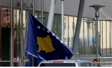 Konsullata e Kosovës në New York i ndërpren marrëdhënien e punës shoferit të saj lokal