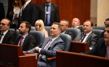 Veteranët e OBRM-PDUKM-së kërkojnë dorëheqjen e Nikolla Gruevskit
