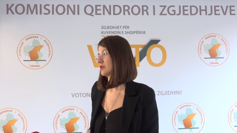 Mbi tre milionë votues të Shqipërisë, nesër zgjedhin institucionet e reja (Video)