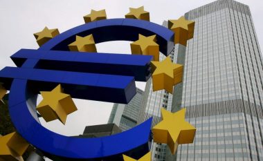 Eurozona redukton suficitin tregtar