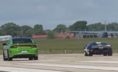 Ford GT40, më i shpejtë se Dodge Chargeri i ri (Video)