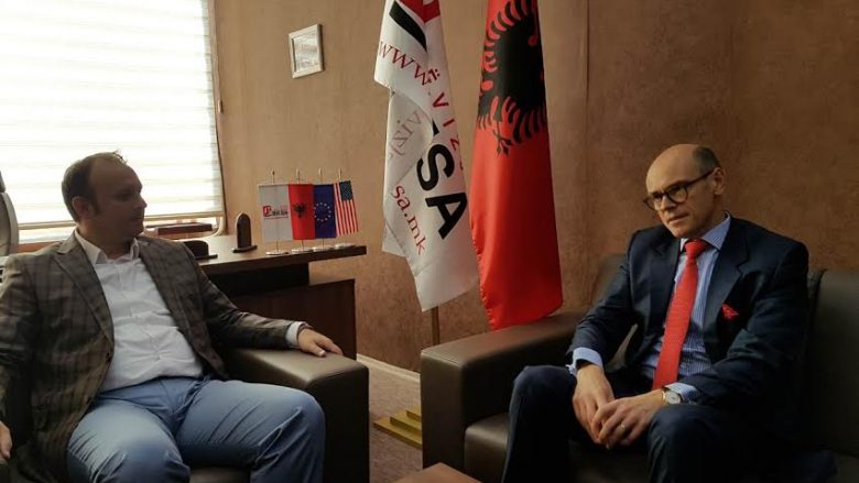 Gashi dhe Rexhepi takuan ambasadorin Bjornstand, diskutuan për zhvillimet politike më të reja në Maqedoni