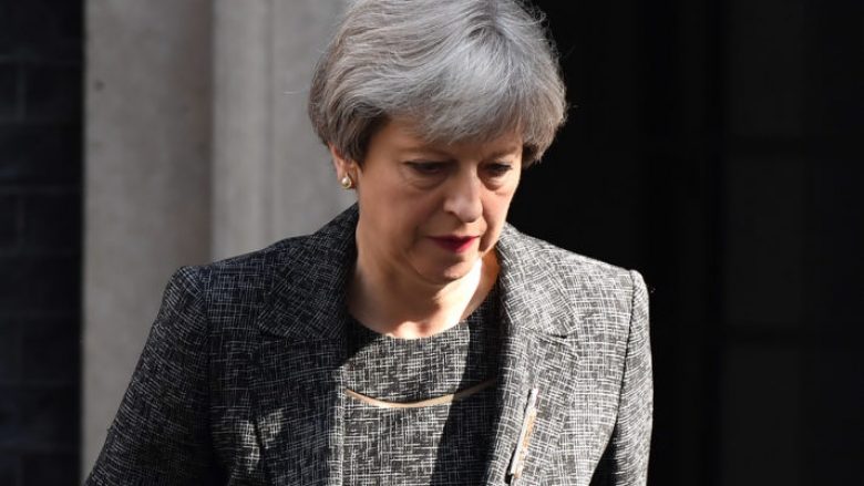 Theresa May zbulon të drejtat për emigrantët nga BE, pas Brexit