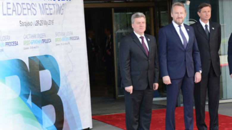 Presidenti Ivanov në takim me liderët e Evropës Juglindore