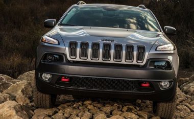 Jeep tregon pamjen e përparme që do ta ketë Cherokee i ri (Foto)