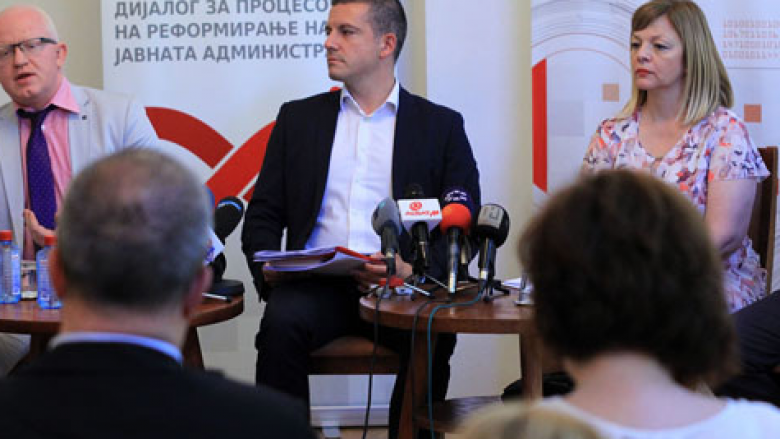 Mançevski: Administrata është e stërngarkuar, ndërsa mungon kuadri profesional