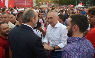 Koce Trajanovski mbështet Ilir Metën dhe kandidatin e LSI-së për deputet, Vasil Sterjovski (Video)