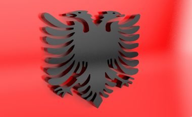 “Je i falur nëse thua tri herë – Viva l’Albania” !