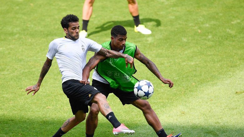 Dani Alves beson te skuadra e tij