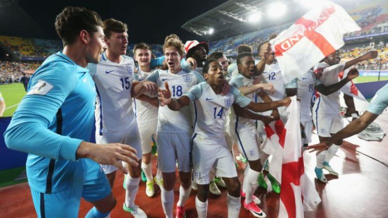 Anglia U-20 fiton Kupën e Botës (Video)