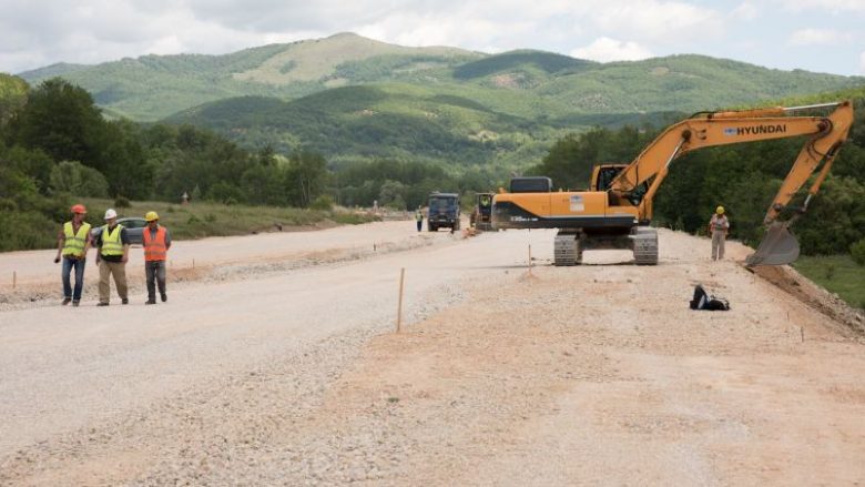 Shtyhet afati për mbarimin e autostradës Kërçovë – Ohër