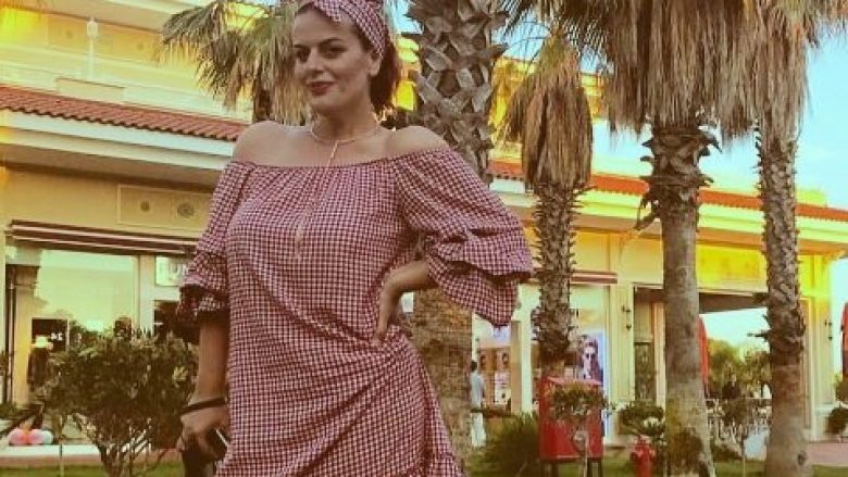 Big Mama hedh valle në mes të Antalyas, mahnit sërish me linjat (Foto)