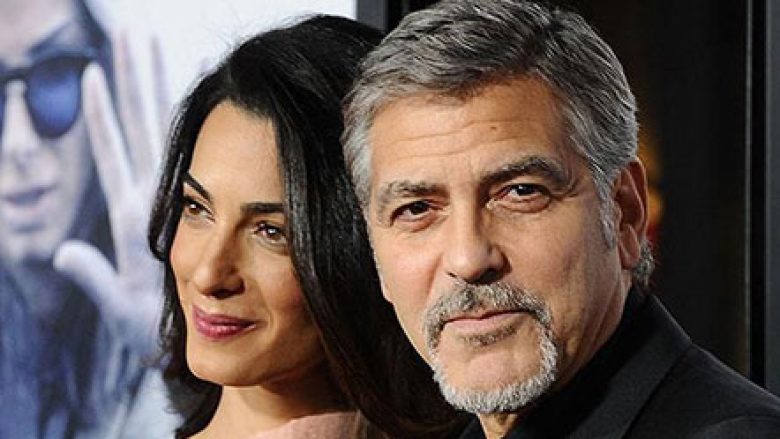 George Clooney dhe Amal ftojnë një refugjat të jetojë me ta