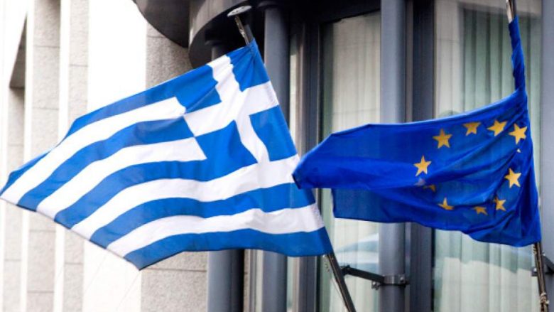 Eurozona i jep 8.5 miliardë euro Greqisë